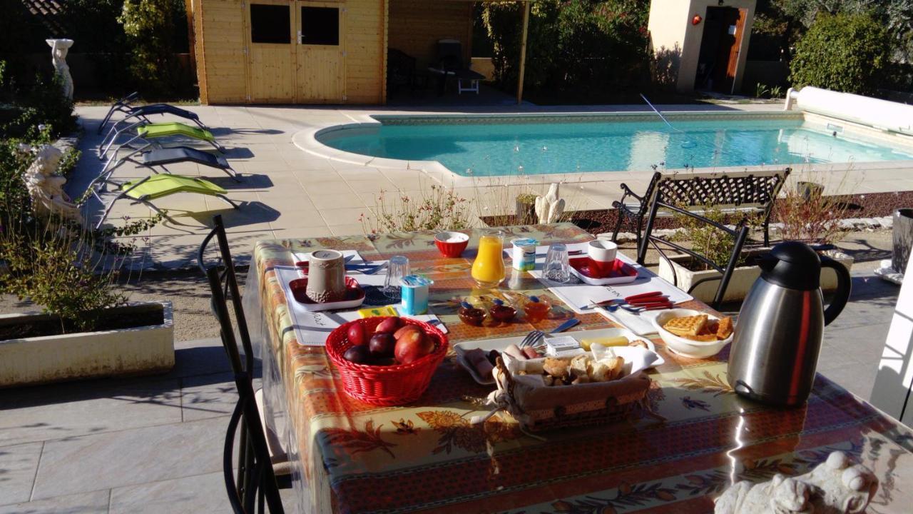 L'Oustau Bonur Bed & Breakfast Bourg-Saint-Andéol Екстериор снимка